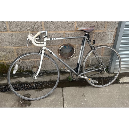 99C - Vintage gents MBK super mistral racing bike