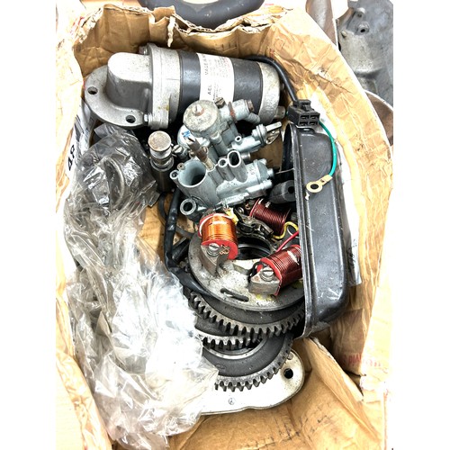 214 - Piaggio 125 CC engine and accessories