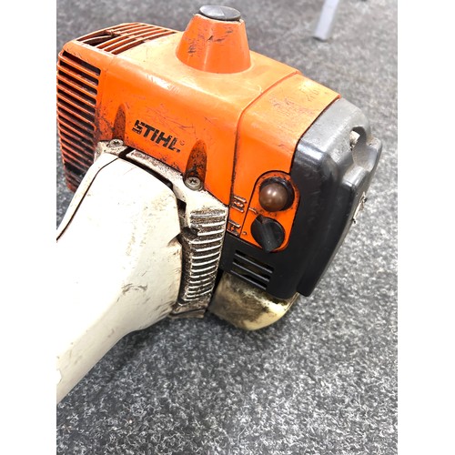 99J - Stihl petrol strimmer FS400 in working order