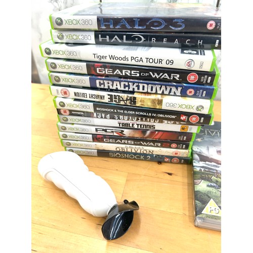 230 - Selection of Xbox 360 games and PC games to include Halo, Crackdown, Gears of war etc