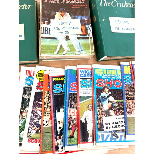 232 - Selection of vintage cricket and shoot football magazines 1970's