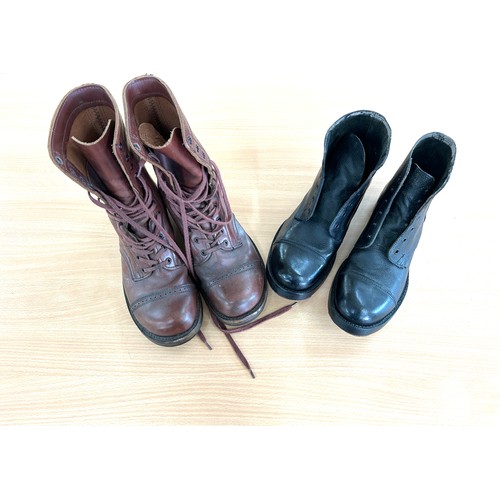 175 - Two pairs of gents leather boots size 9 and 10