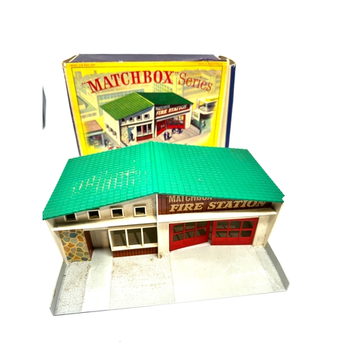 541 - Original boxed Matchbox series MF-1 Fire Station