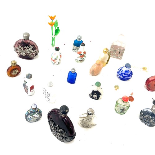 70 - Selection of oriental bottles tallest measures approx 4 inches tall