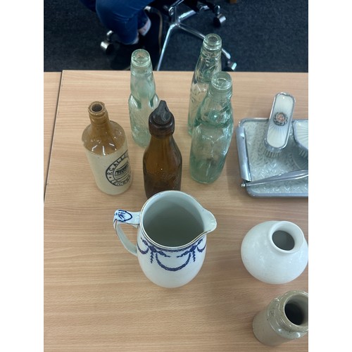 252 - Selection of miscellaneous to include vintage glass bottles, porcelain etc