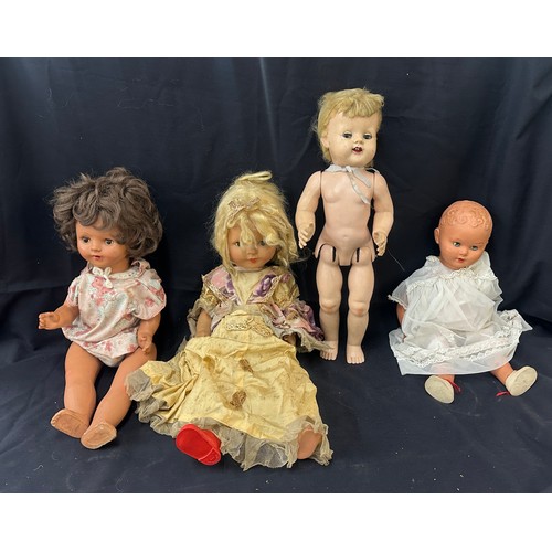 167 - Selection of vintage dolls