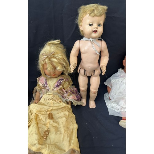 167 - Selection of vintage dolls