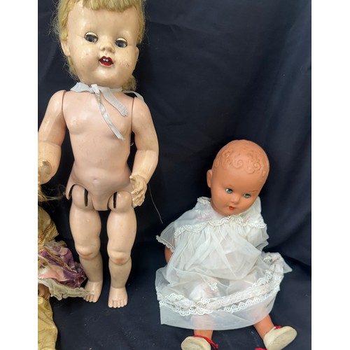 167 - Selection of vintage dolls