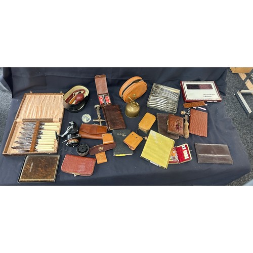 242 - Selection of vintage collectable items to include medical instruments, fishing reels, purses/wallets... 