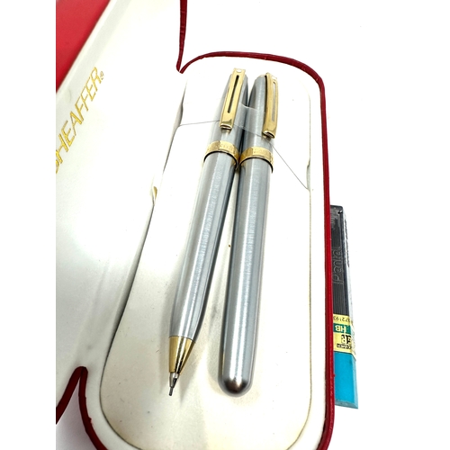 530 - As new boxed sheaffer ballpoint pen & pencil