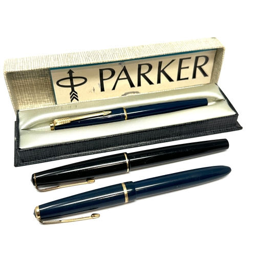 534 - 3 vintage parker fountain pens