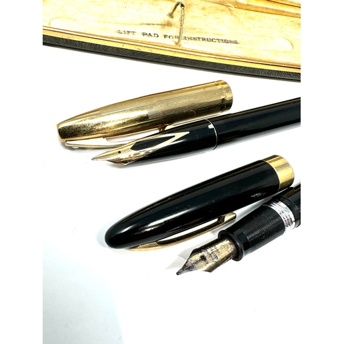 535 - 2 Vintage 14ct gold nib sheaffer fountain pens