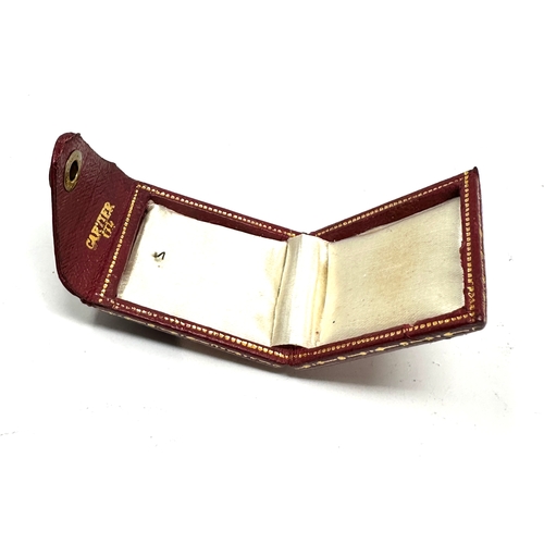 562 - small leather cartier envelope design jewellery box measures approx 4cm by 3cm