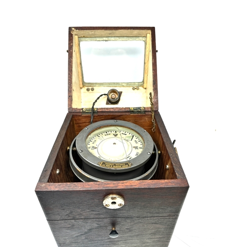 566 - Henry Browne & Sons sestrel marine Ship Compass no b3/3013l in wooden case