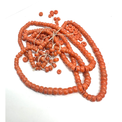 113 - Antique long coral bead necklace for restringing weight 56g