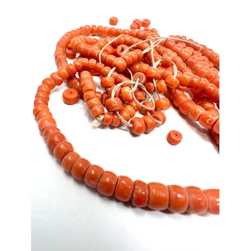 113 - Antique long coral bead necklace for restringing weight 56g