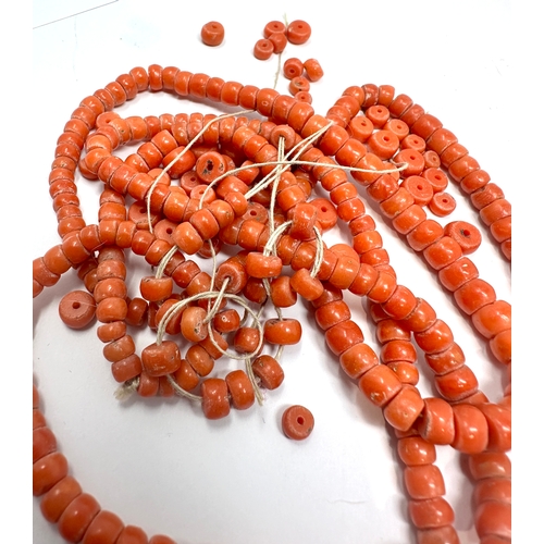 113 - Antique long coral bead necklace for restringing weight 56g