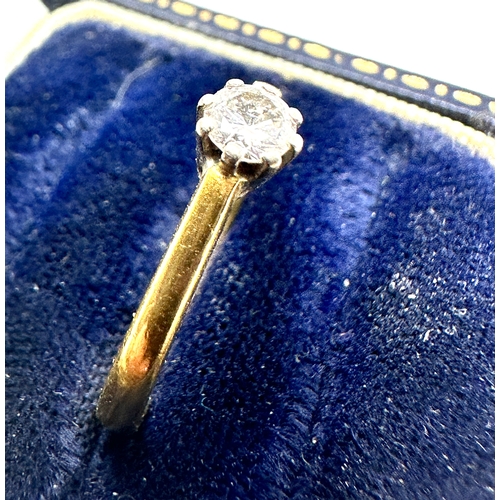 117 - 18ct gold solitaire diamond ring diamond measures approx 4mm weight 2.8g