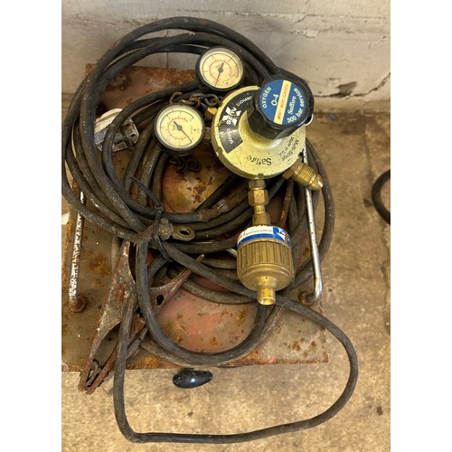 100G - Boc transarc 100 welder with gauges