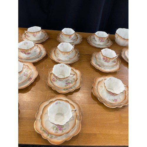 587 - Large selection of Marlborough pottery part tea set