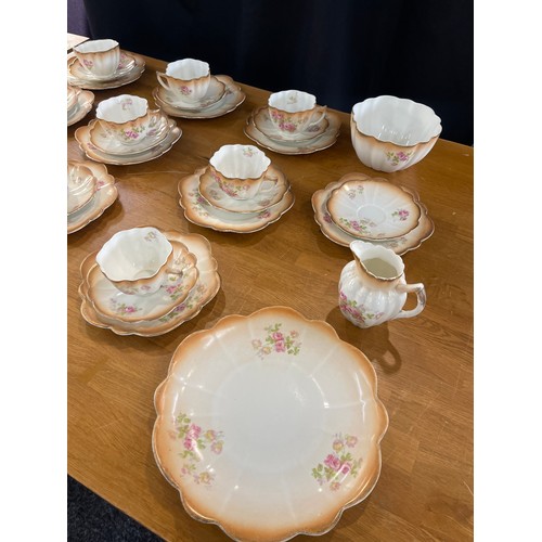 587 - Large selection of Marlborough pottery part tea set