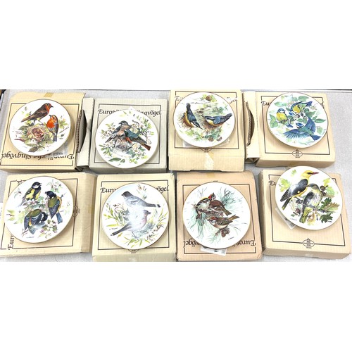 63 - Set of 8 German ALT Tirschenreuth hand painted birds collectors plate