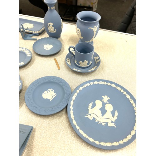 68 - Selection of Wedgwood Jasperware to include miniature vase, plates, trays etc