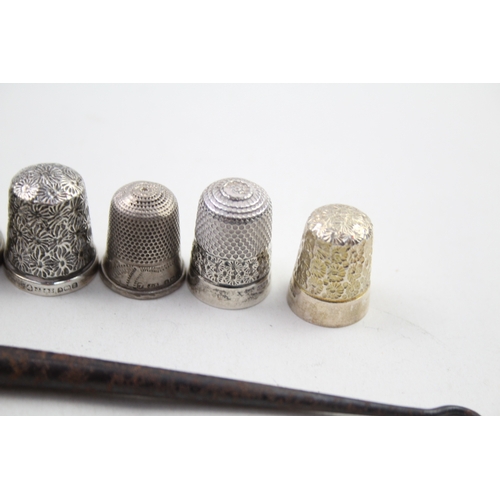 40 - 8 x .925 sterling thimbles & handled button hook