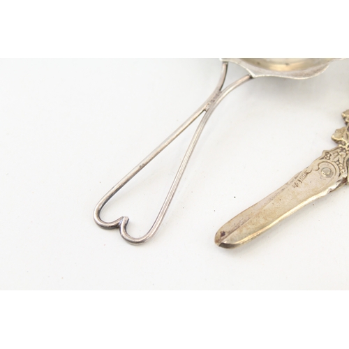 81 - 3 x .925 sterling sifter spoon, scissors & sugar nips