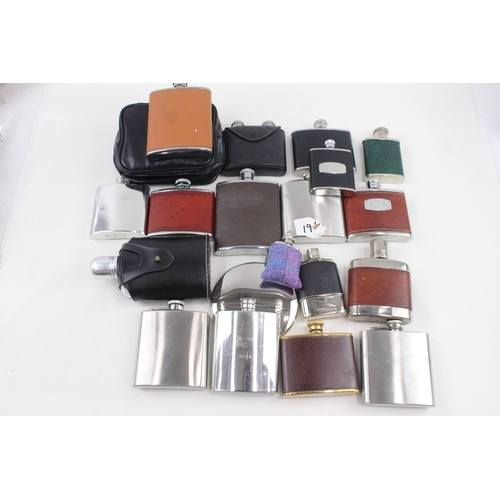 576 - 20 x Hip Flasks Inc Real Leather, Dalvey, Branding, Pewter, Vintage, Glass