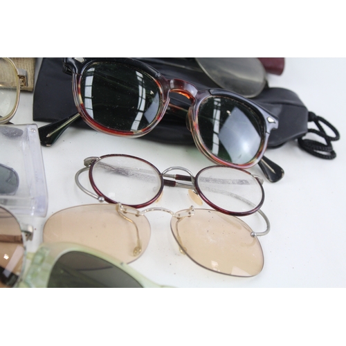 579 - Sunglasses Vintage Glasses Assorted Inc Oversized, Mid Century, Cases, Retro Lot