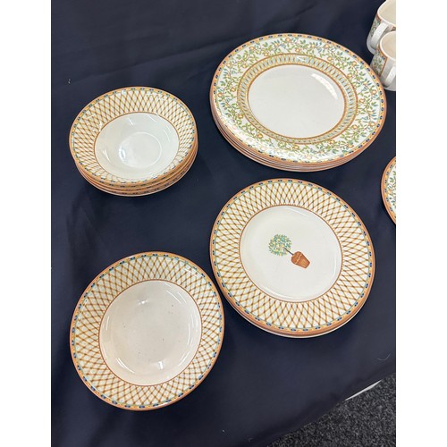 378 - Selection of part dinner service, tesco home