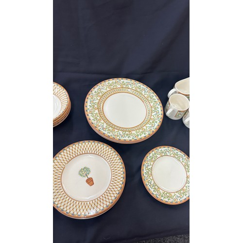 378 - Selection of part dinner service, tesco home