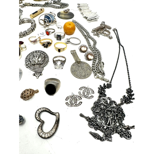 337 - selection of vintage & later costume jewellery weight 540g