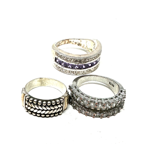 267 - 7 silver rings weight 33g