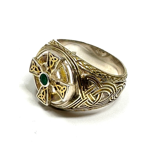 331 - silver Bishop's ring celtic design set with emerald weight 16g