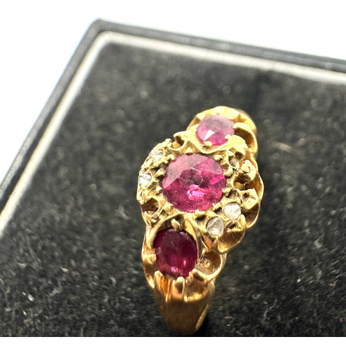 260 - Antique 18ct gold rose diamond & ruby ring missing rose diamonds weight 2.5