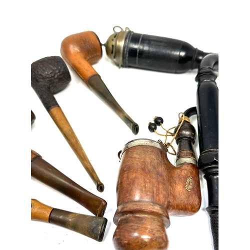 558 - selection of vintage pipes