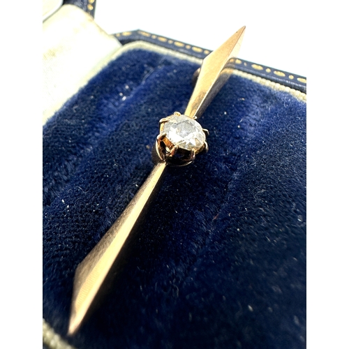 109 - Antique 14ct gold old cut diamond ring set with central diamond that measures approx 4mm diameter we... 