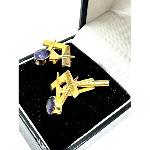 125 - 18ct gold & sapphire masonic cufflinks weight 5.5g xrt tested as 18ct gold