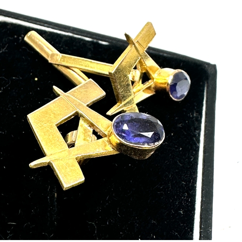 125 - 18ct gold & sapphire masonic cufflinks weight 5.5g xrt tested as 18ct gold