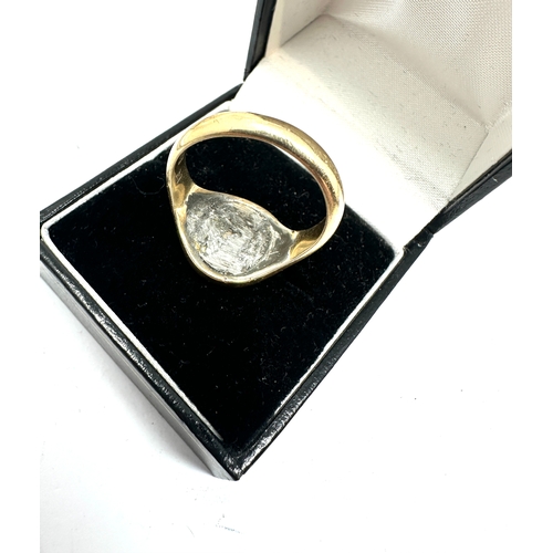 134 - 9ct gold masonic ring weight 8.5g