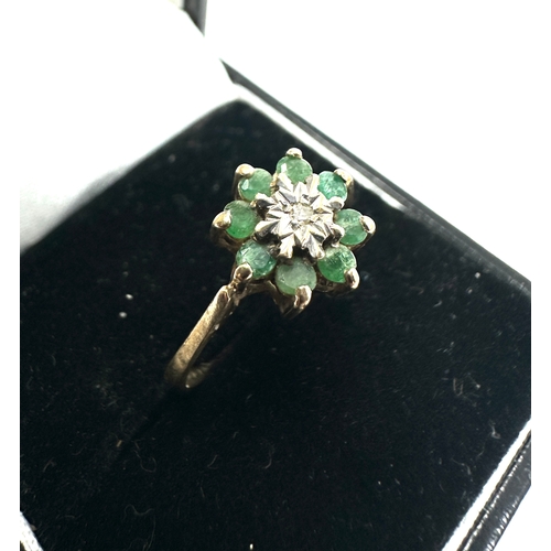 140 - 9ct gold diamond & emerald ring weight 1.9g