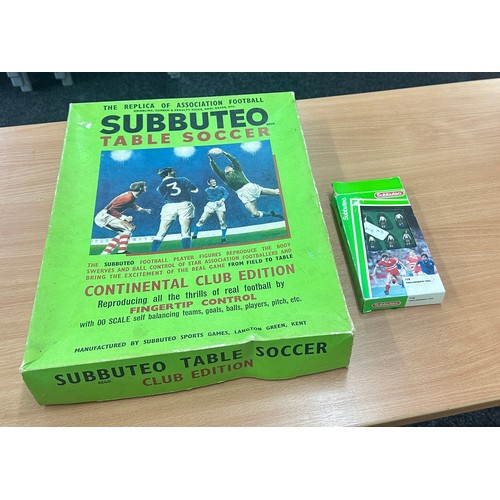 109 - Subbuteo table soccer club edition and new England club 719