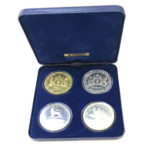 467 - Pobjoy Mint set of 4, 25th anniversary Crown coins in a presentation set