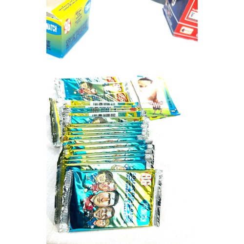 86 - 24 sealed packs of Pro Match 96  collectable game cards , the supreme collection