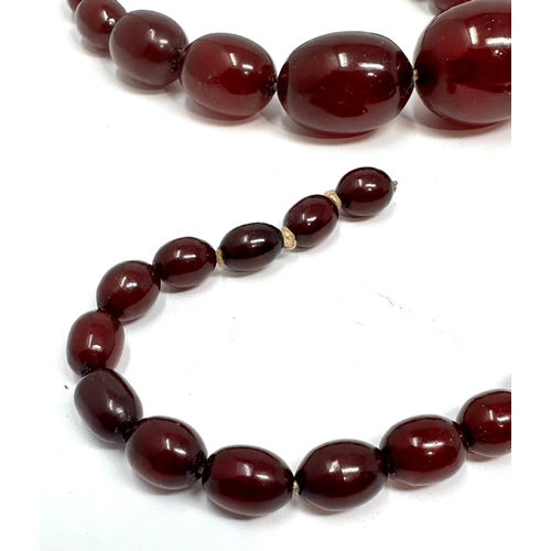 342 - Vintage Cherry Bakelite bead necklace internal streaking weight 51g