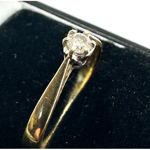 147 - 18ct gold diamond ring weight 1.6g