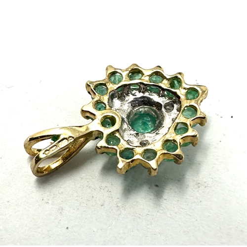 148 - 9ct gold emerald & diamond pendant weight .9g