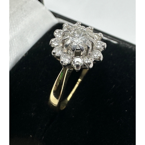 163 - 18ct gold diamond ring weight 4.3g